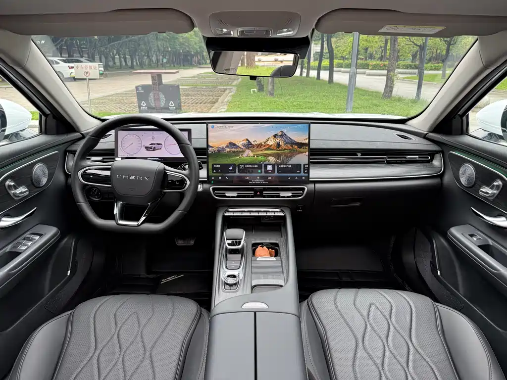Chery Arrizo 8 PRO — миниатюра 14