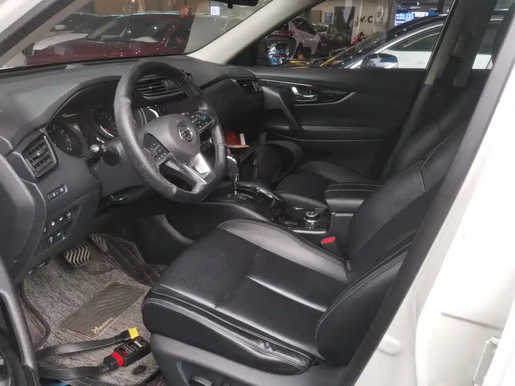 Nissan X-Trail — миниатюра 15