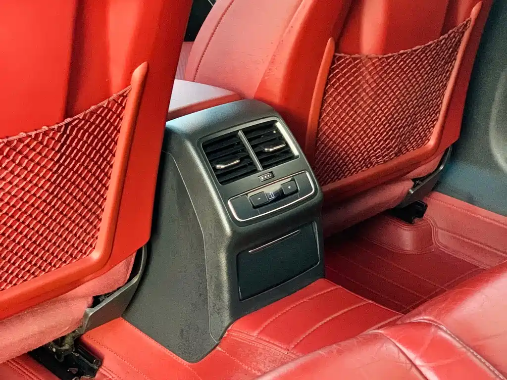Audi A4L — миниатюра 17