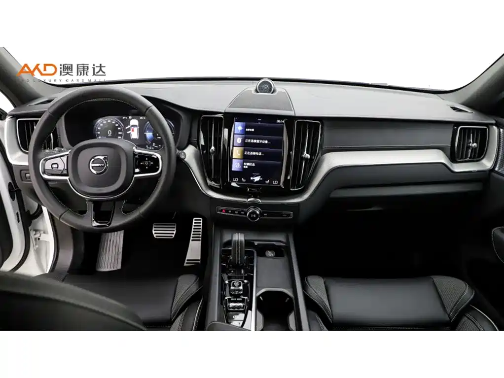 Volvo XC60 PHEV — миниатюра 5