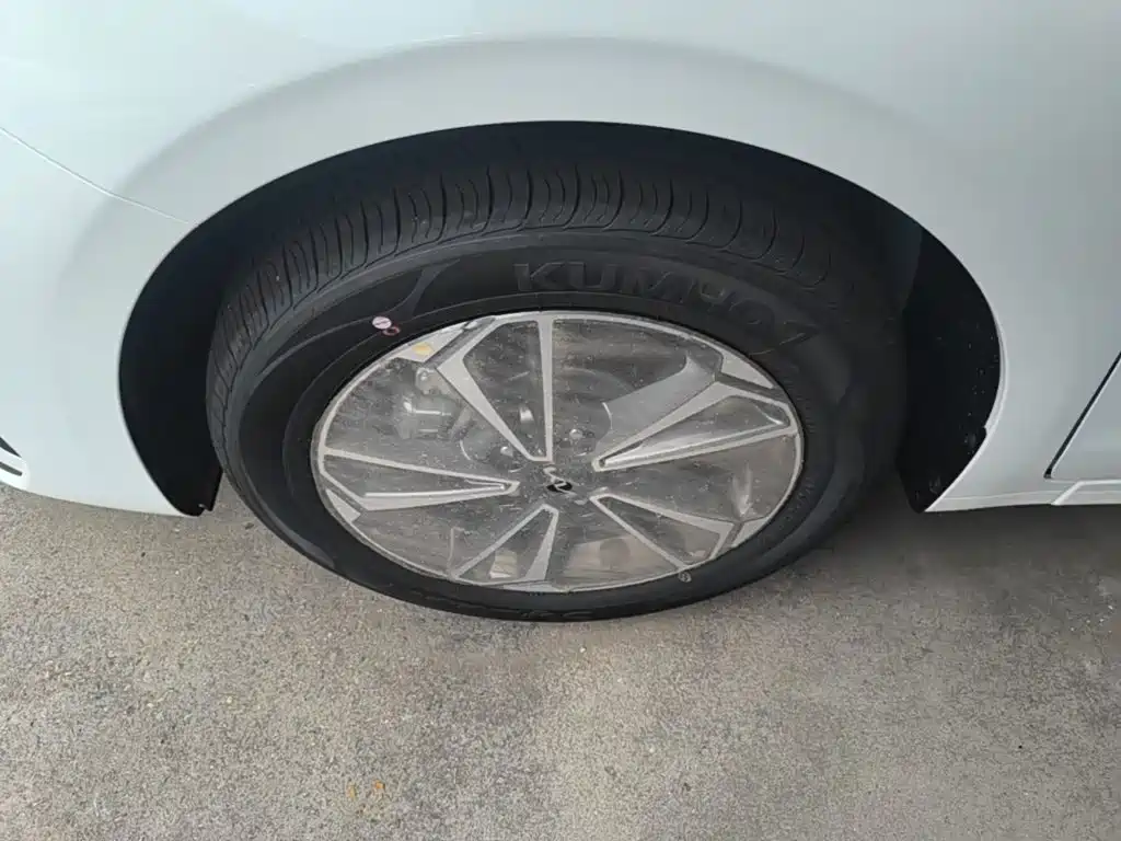 Kia K3 — миниатюра 23
