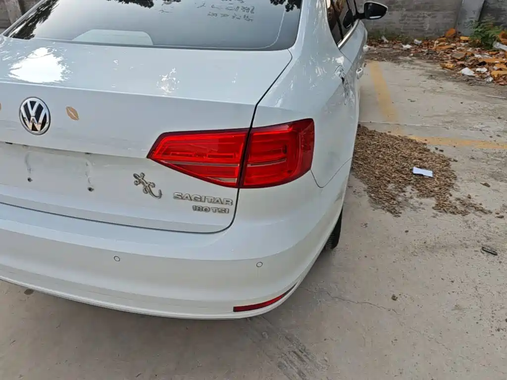 Volkswagen Sagitar — миниатюра 8