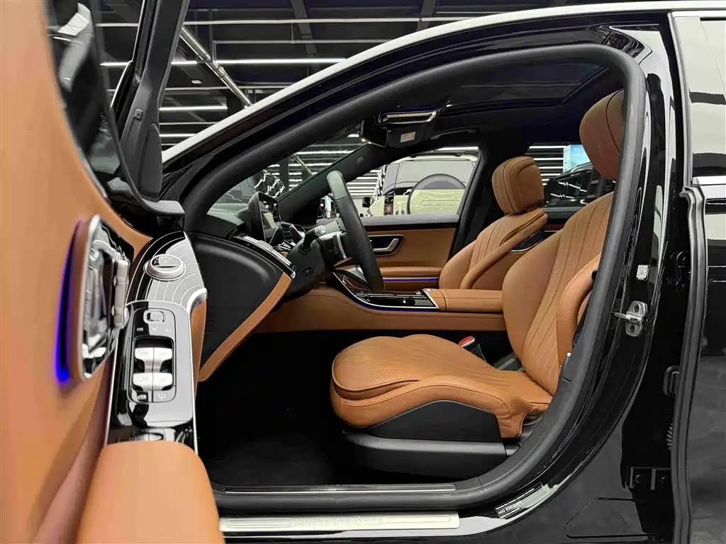Mercedes-Benz S-Class — миниатюра 6