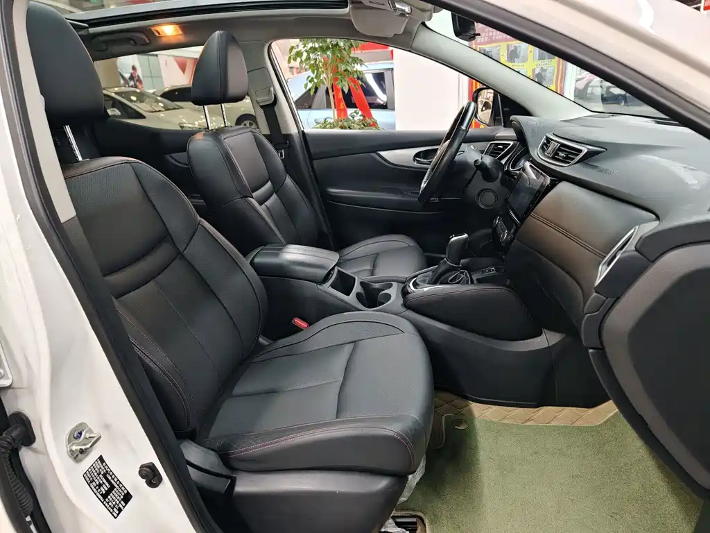Nissan Qashqai — миниатюра 3