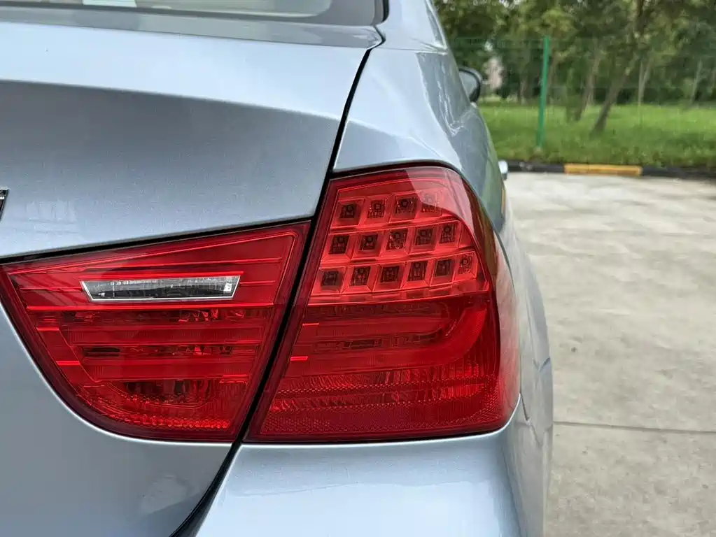BMW 3 Series (Import) — миниатюра 10