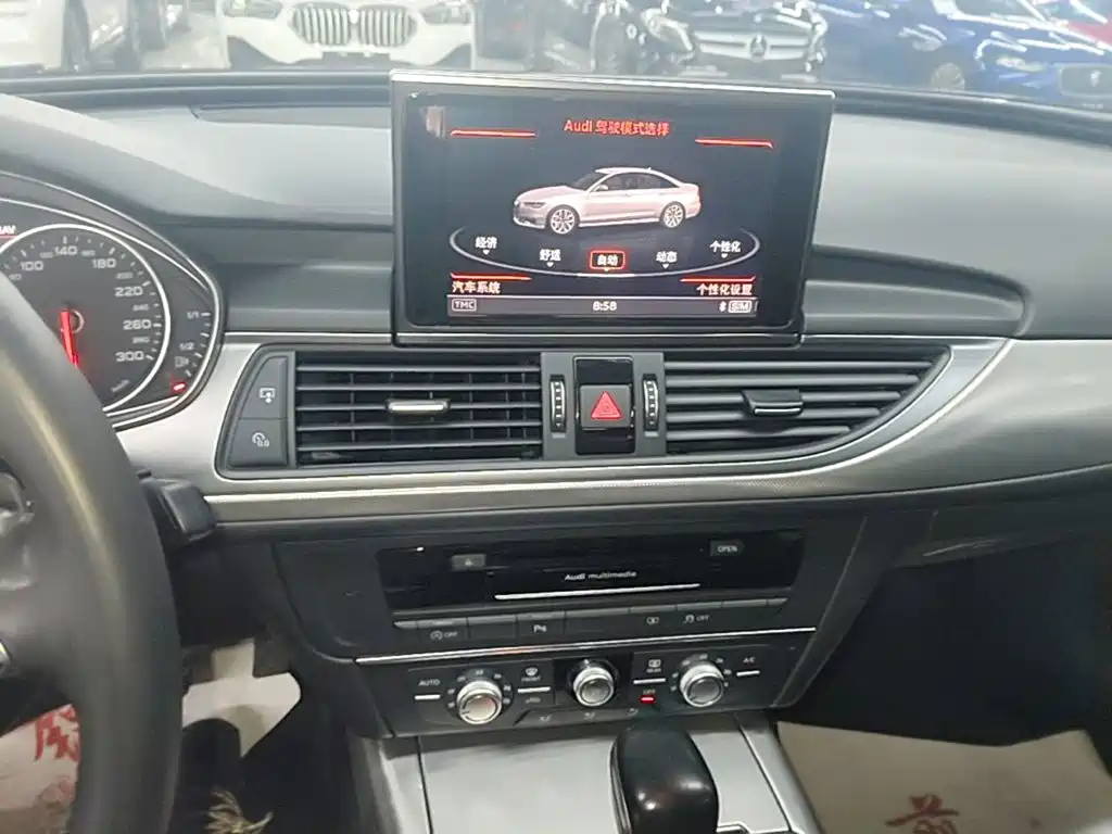 Audi A6L — миниатюра 12