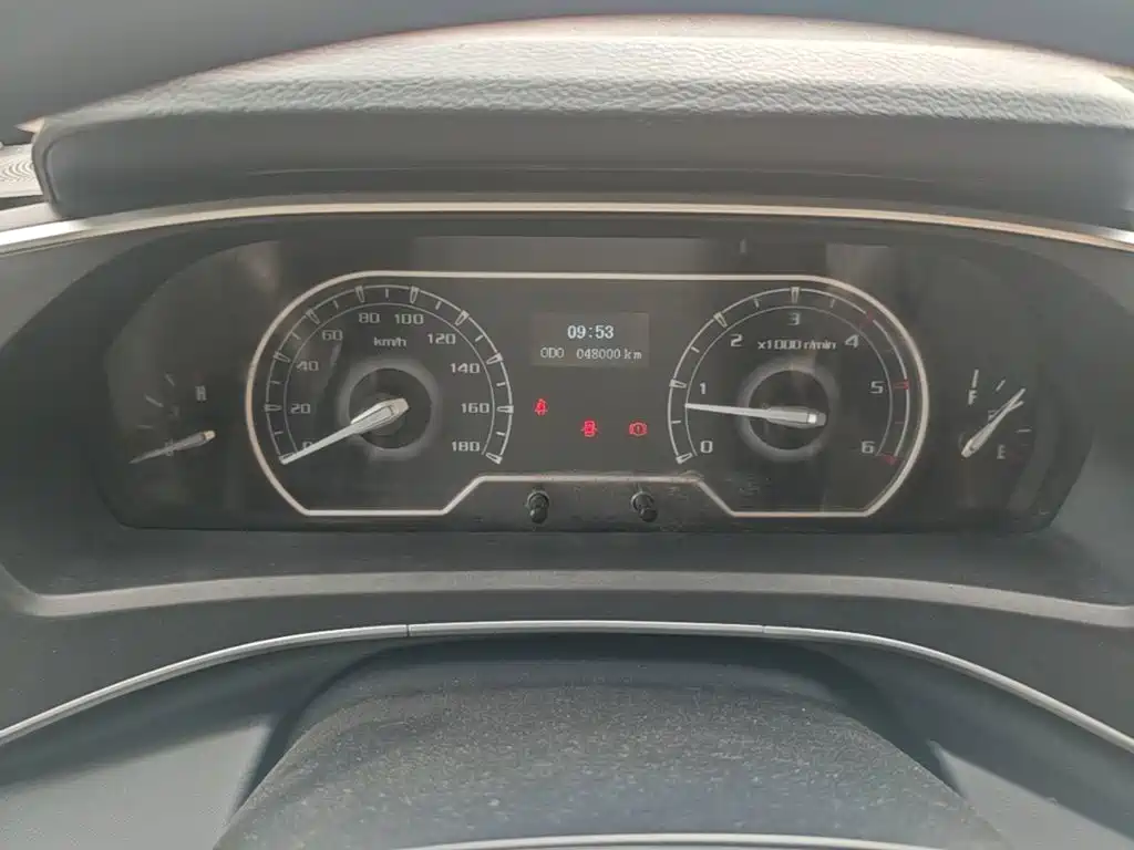 MAXUS V80 — миниатюра 12