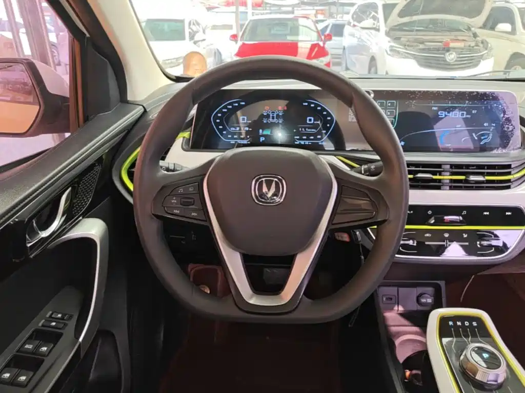 Changan Benben E-Star — миниатюра 11