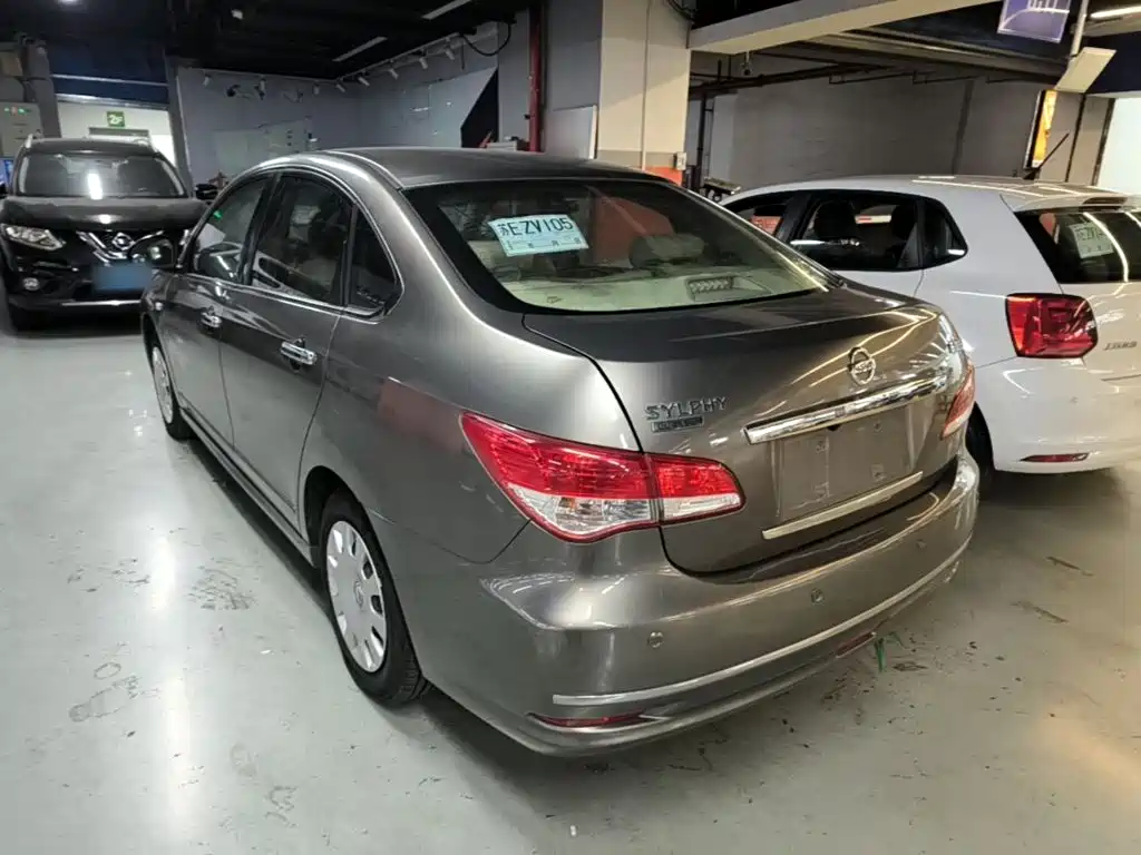 Nissan Sylphy — миниатюра 5