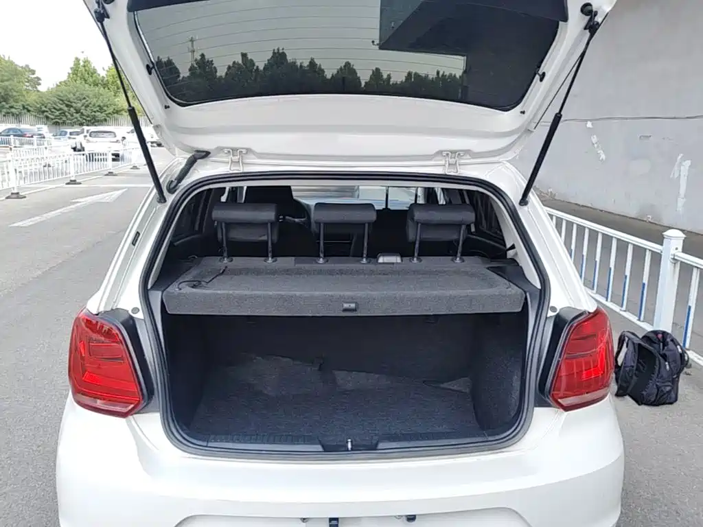 Volkswagen Polo — миниатюра 19