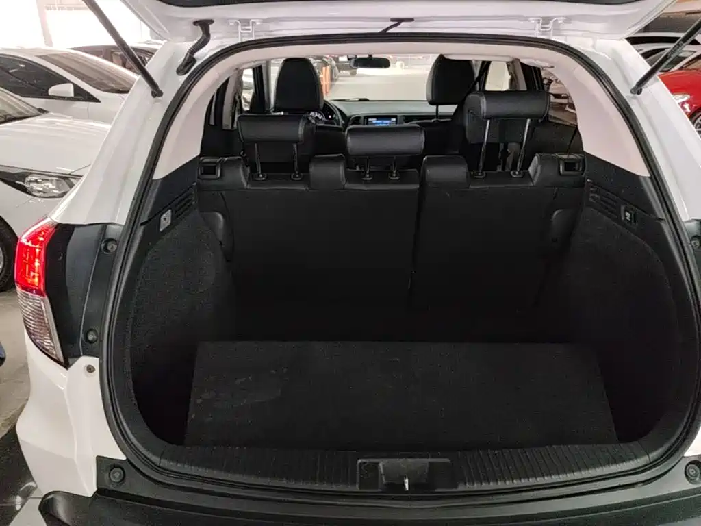 Honda Vezel — миниатюра 19