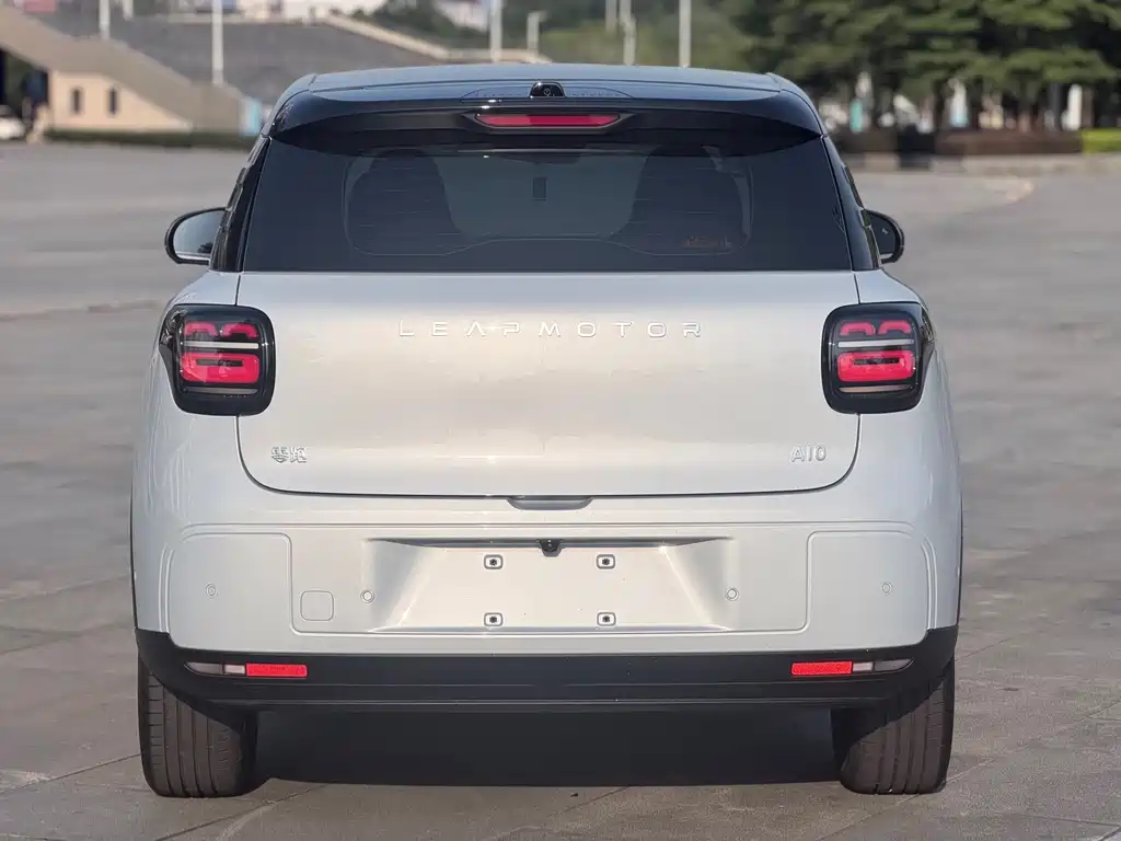 Leapmotor Leapmotor A10 — миниатюра 5