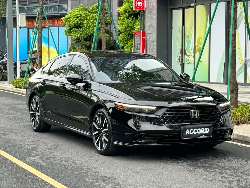 Honda Accord — миниатюра 3