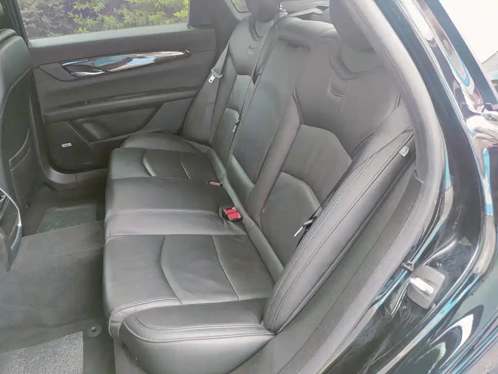 Cadillac CT6 — миниатюра 21