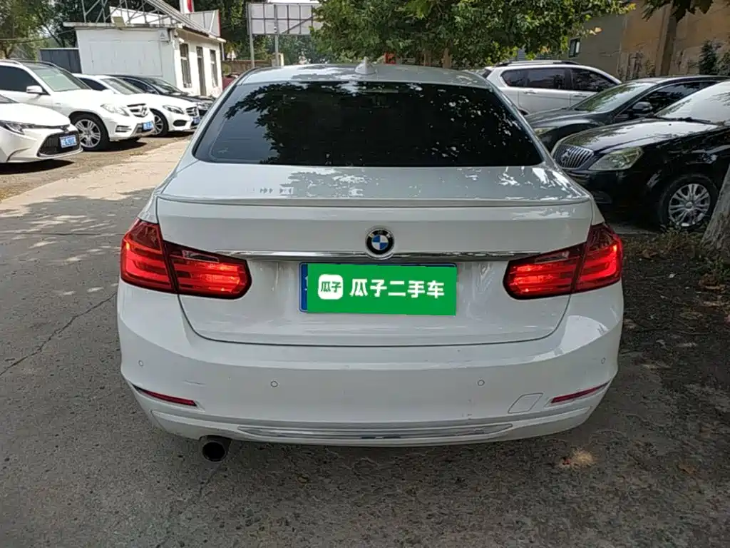 BMW 3 Series — миниатюра 6