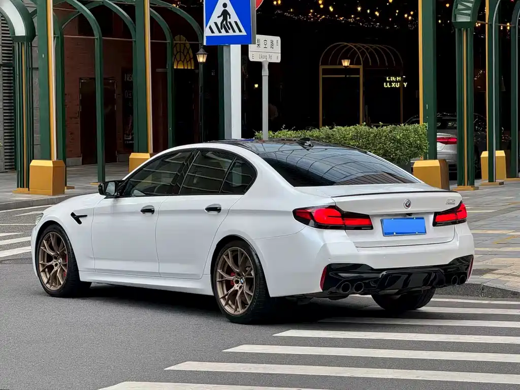 BMW M5 2021 M5