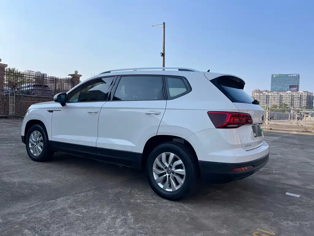 Volkswagen Tharu — миниатюра 6