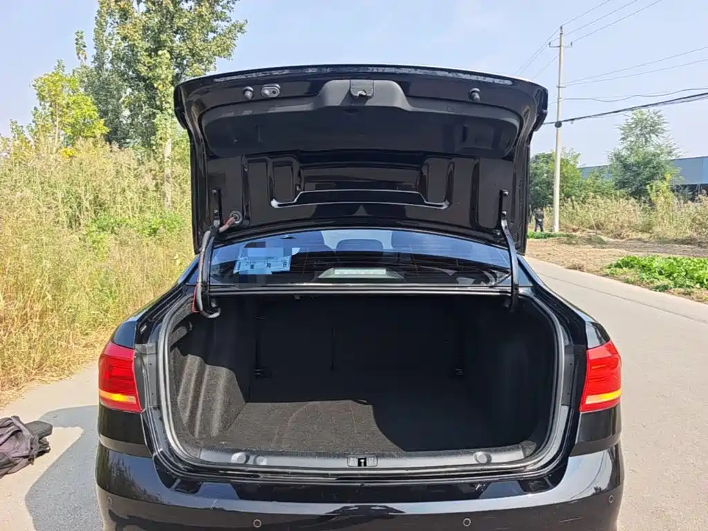 Volkswagen Lavida — миниатюра 19
