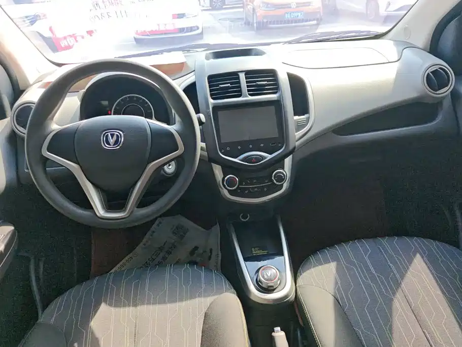 Changan Benben E-Star — миниатюра 12