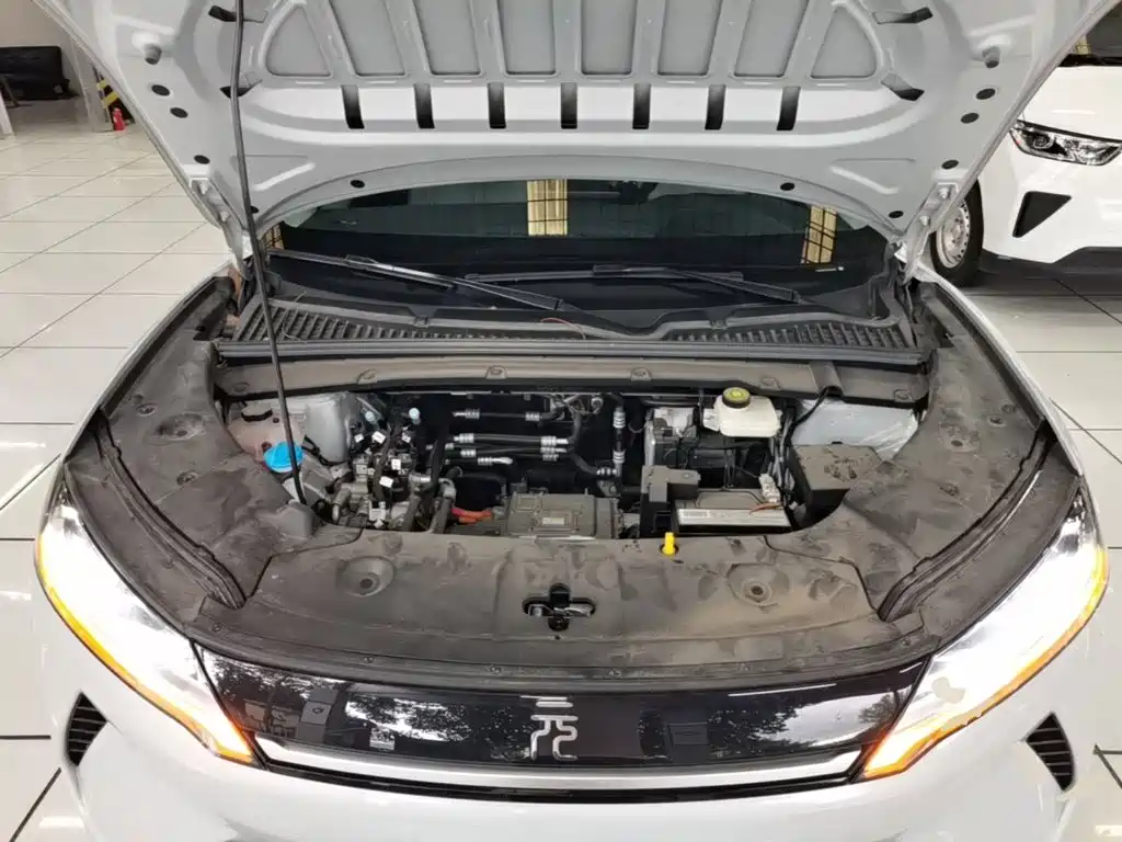 BYD Yuan UP — миниатюра 20