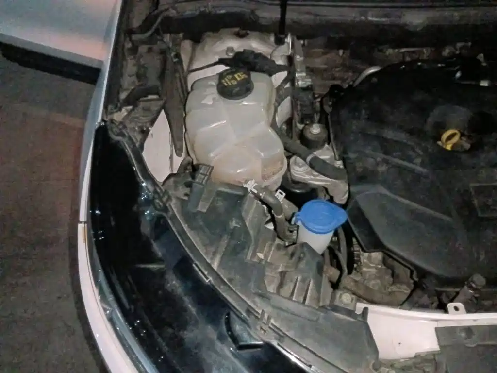 Ford Edge — миниатюра 20
