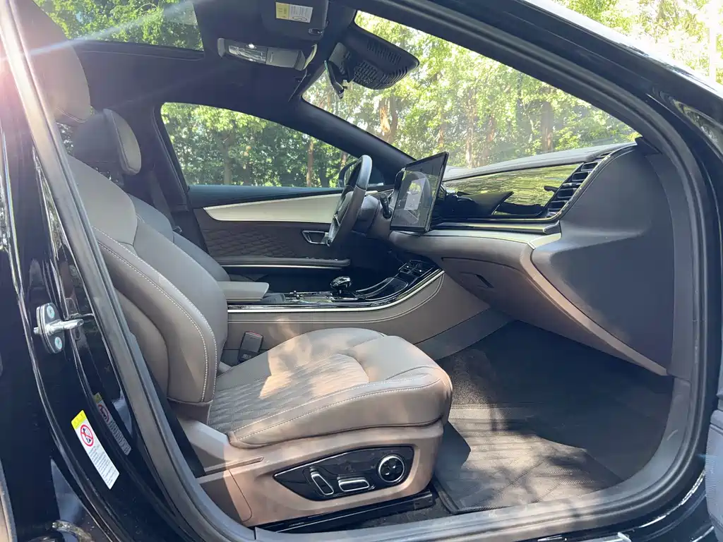 BYD Han — миниатюра 11
