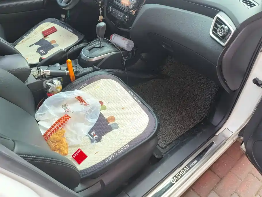 Nissan Qashqai — миниатюра 8