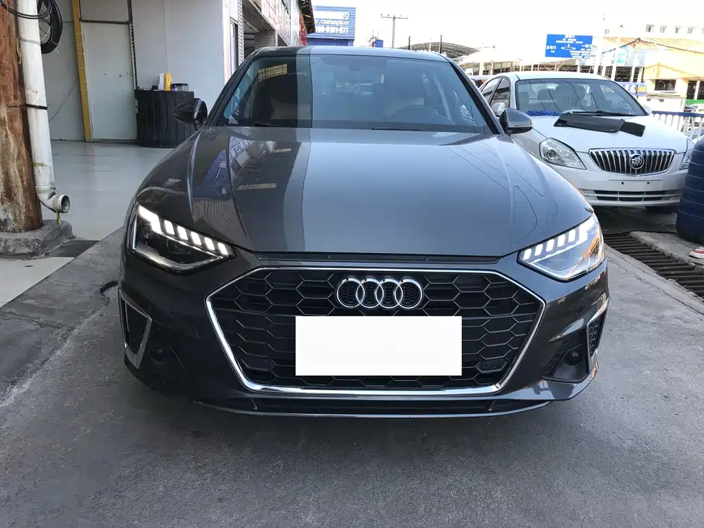 Audi A4L — миниатюра 2