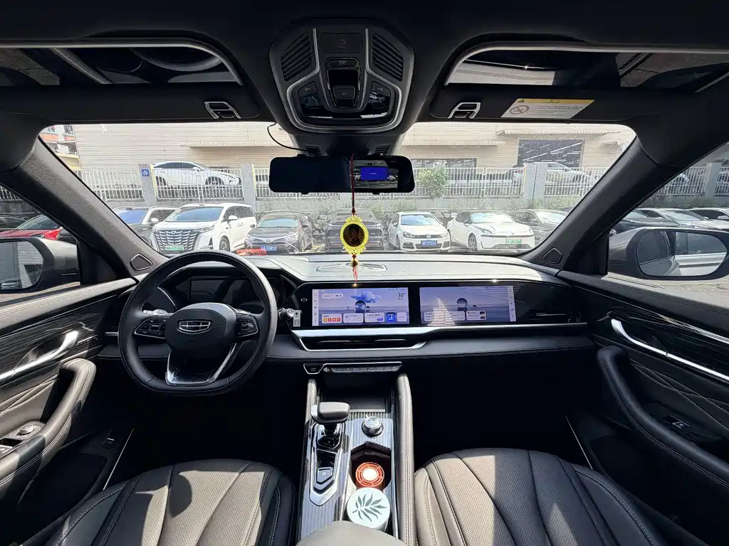 Geely Xingyue L — миниатюра 18