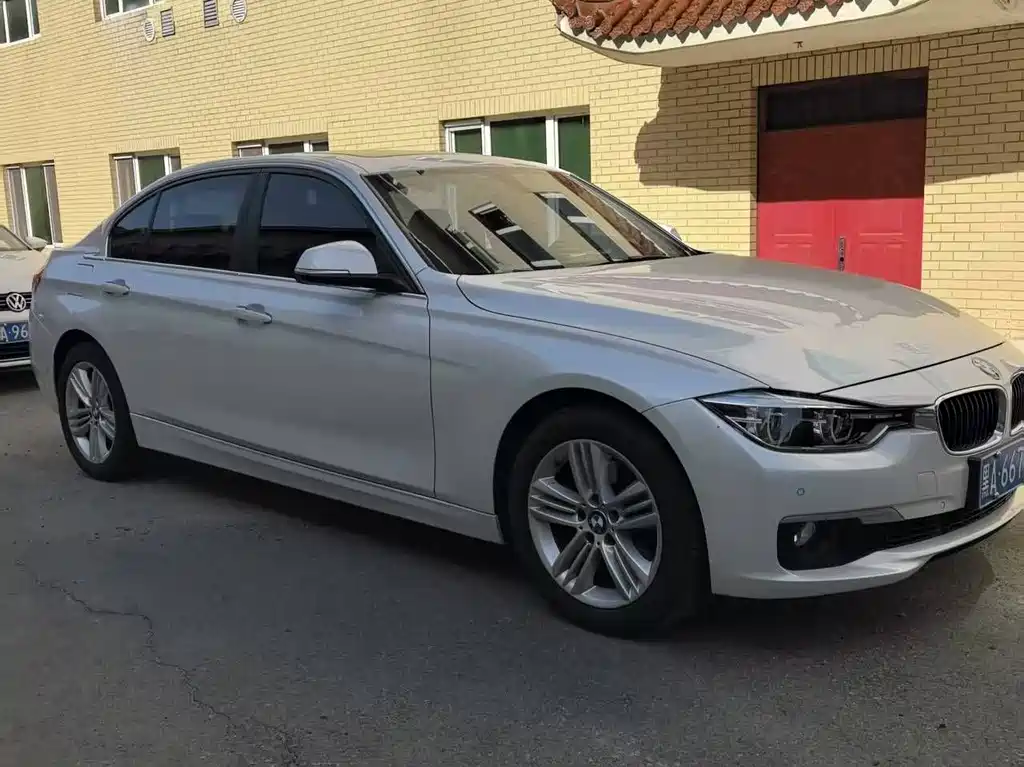BMW 3 Series — миниатюра 2