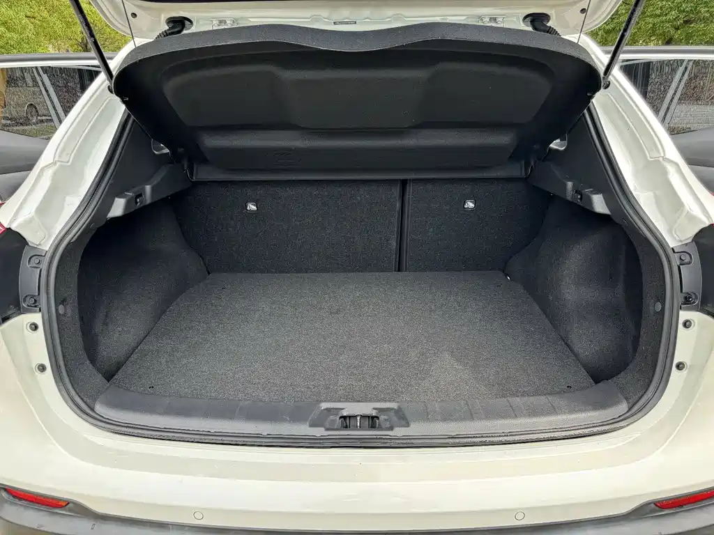 Nissan Qashqai — миниатюра 13