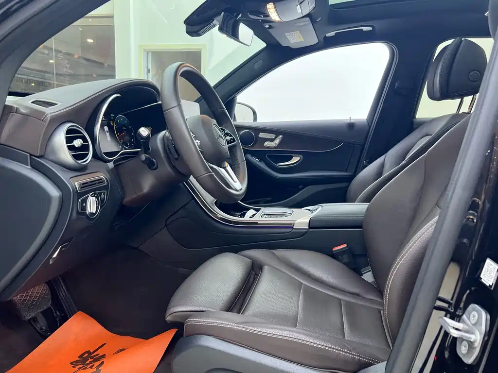 Mercedes-Benz GLC — миниатюра 10