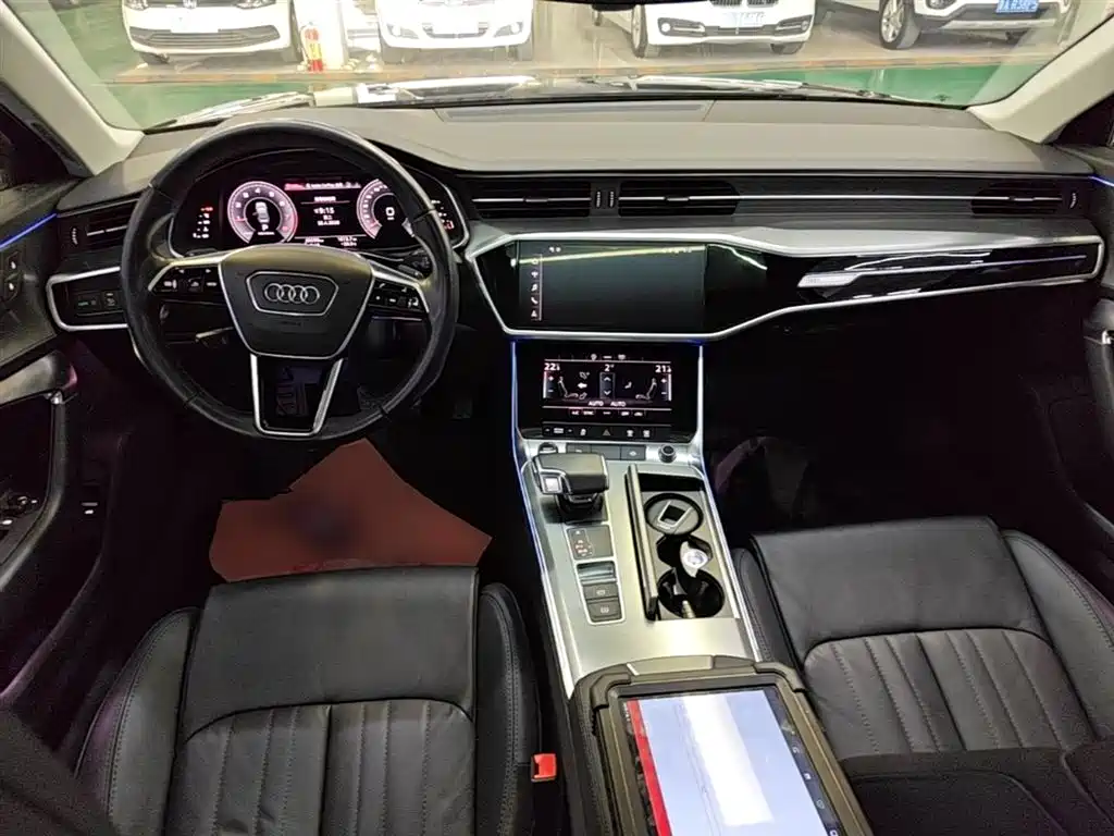 Audi A6L 2021 40 TFSI Luxury