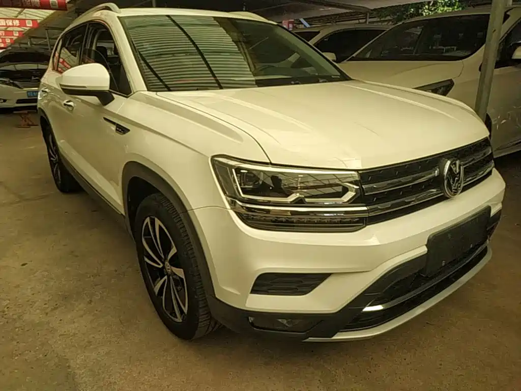 Volkswagen Tharu — миниатюра 4