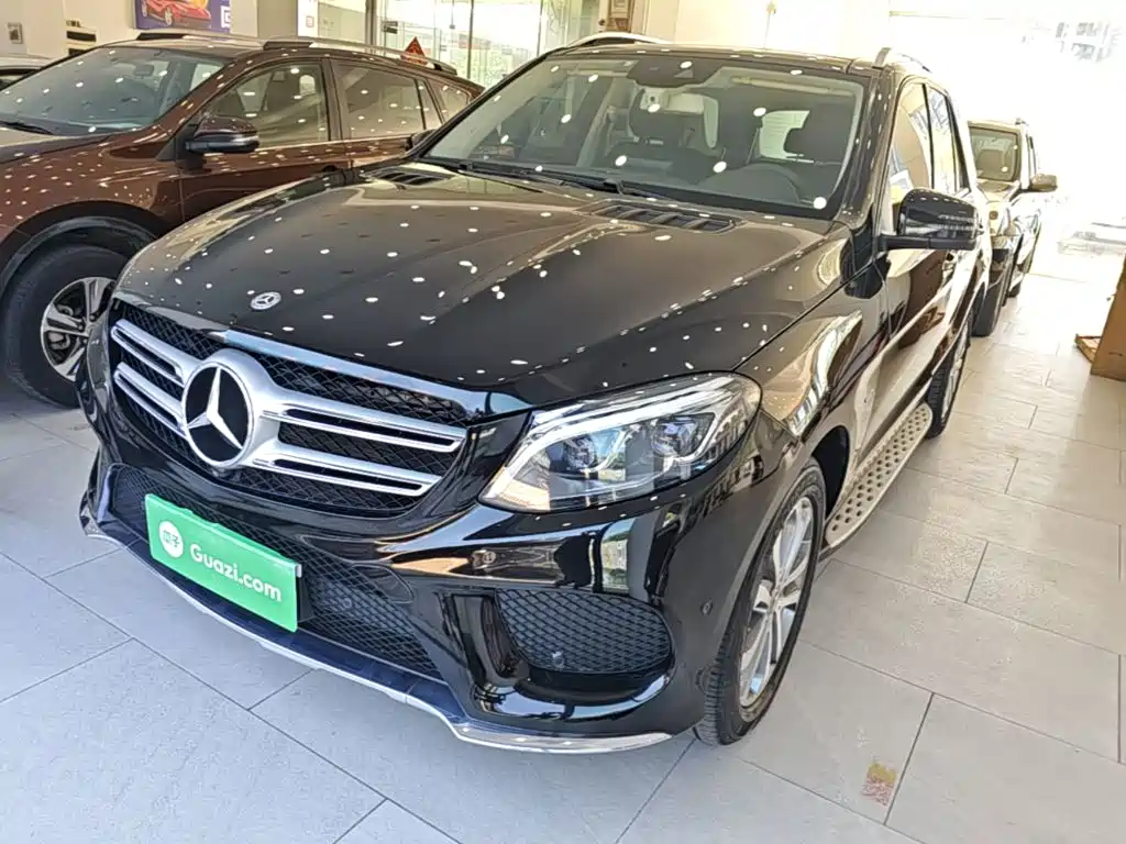 Mercedes-Benz GLE (Import) — миниатюра 2