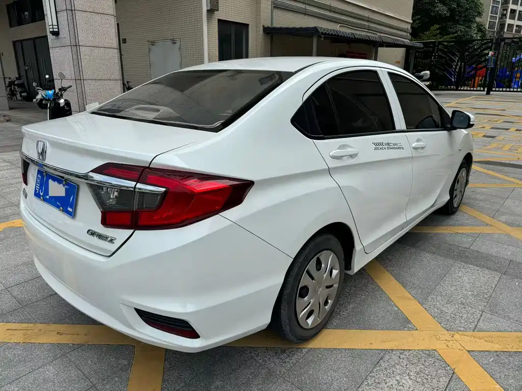 Honda Greiz — миниатюра 7