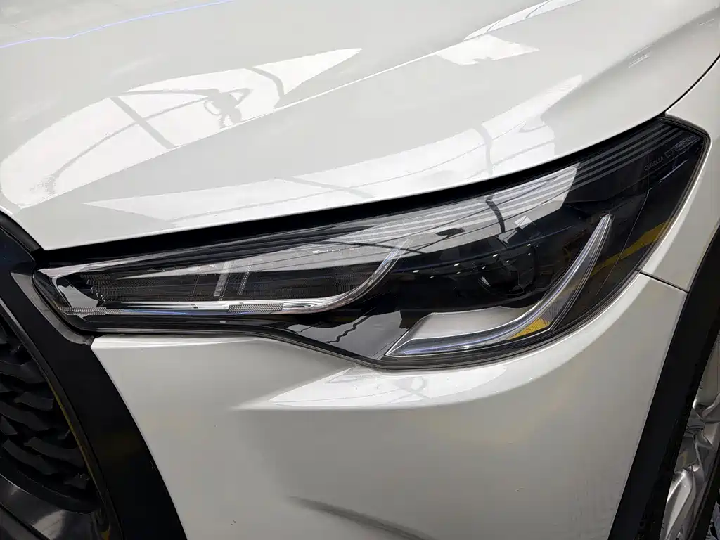 Toyota Corolla Cross — миниатюра 4