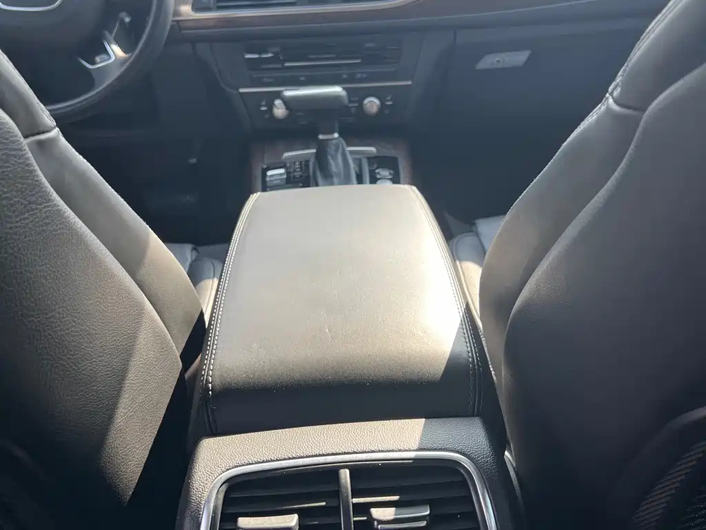 Audi A6L — миниатюра 11