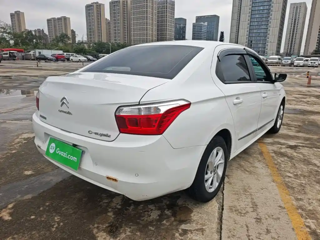 Citroen Elysee — миниатюра 7