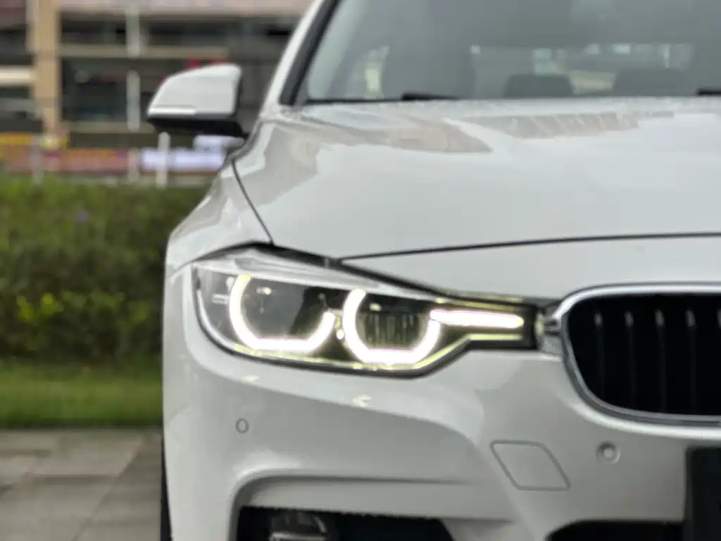 BMW 3 Series — миниатюра 10