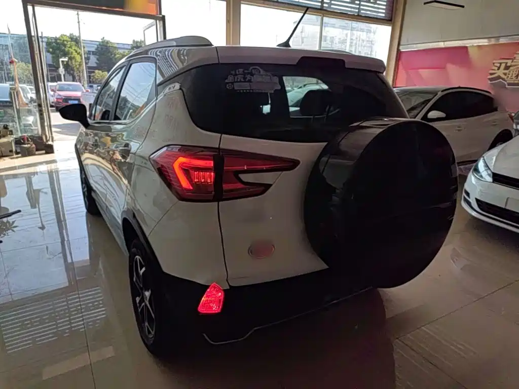 BYD Yuan Pro — миниатюра 5