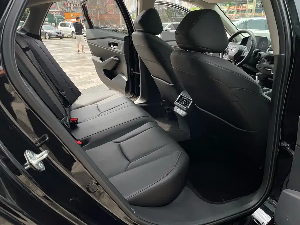 Honda Accord — миниатюра 11