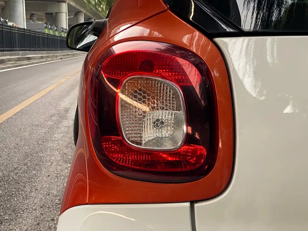smart Smart Fortwo — миниатюра 4