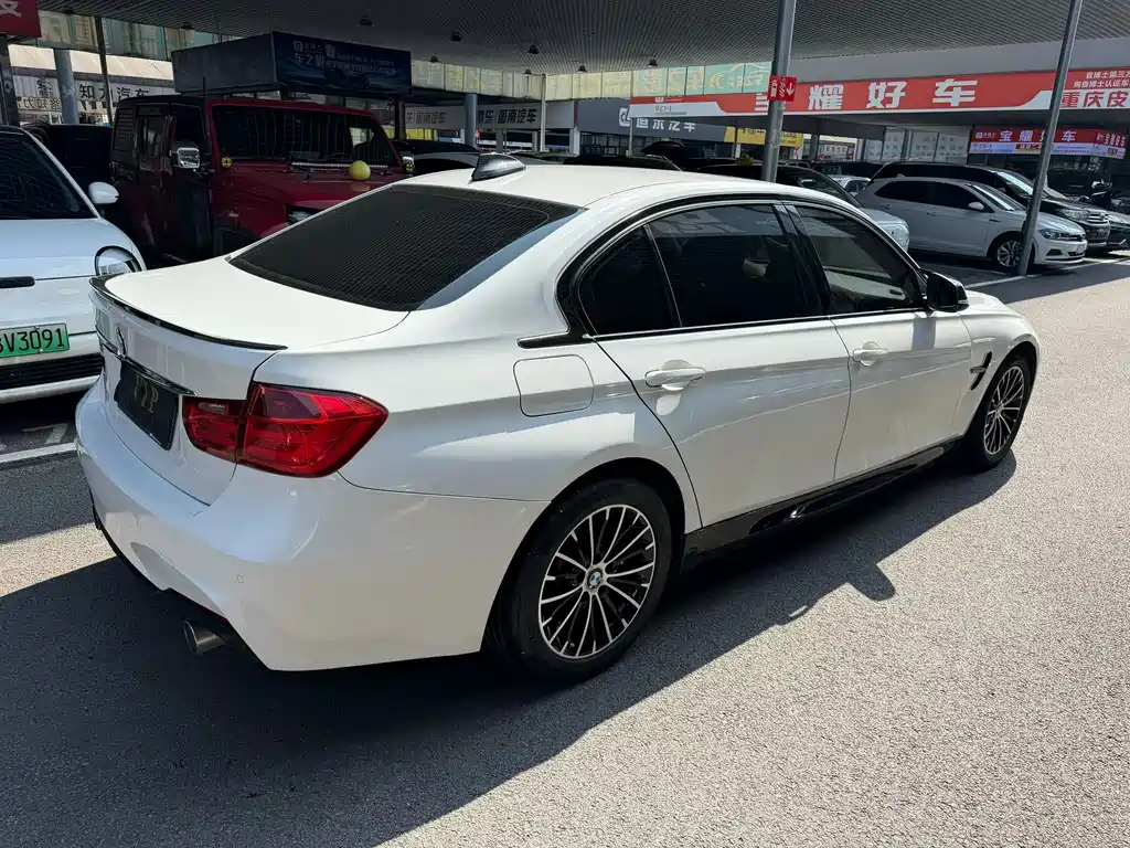 BMW 3 Series — миниатюра 9