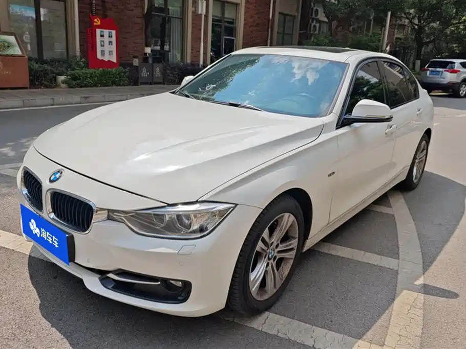 BMW 3 Series (Import) 2013