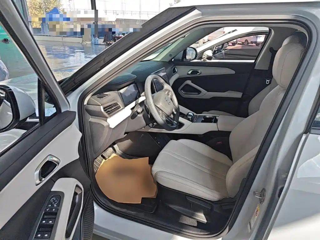 BYD Yuan UP — миниатюра 16