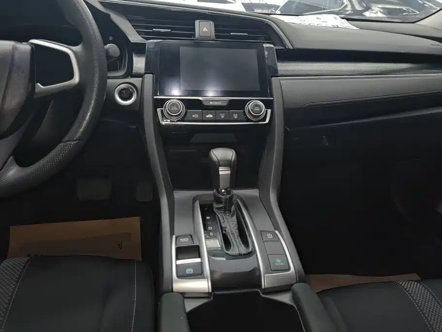 Honda Civic — миниатюра 13