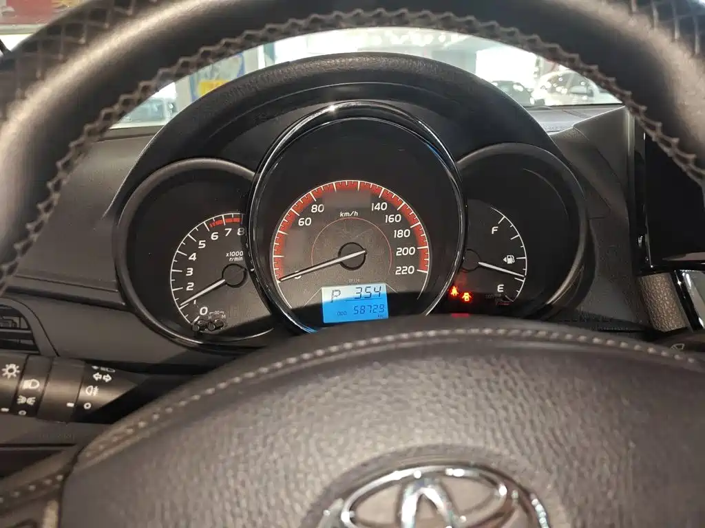 Toyota Vios FS — миниатюра 3