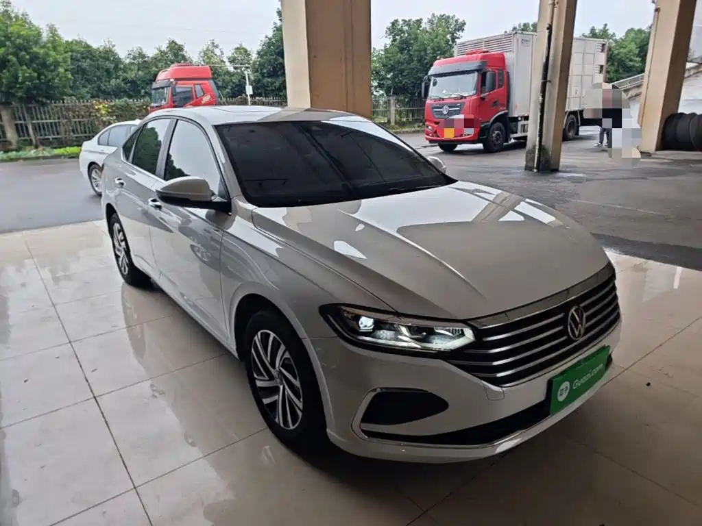 Volkswagen Lavida — миниатюра 4