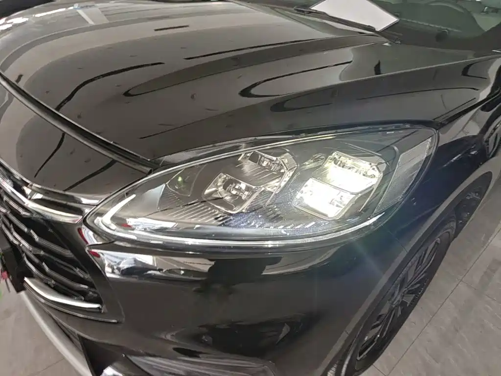 Ford Escape — миниатюра 24